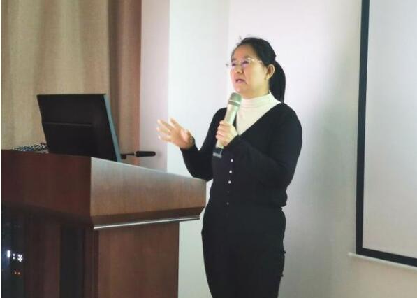眼科大咖会聚淄博 共话白内障超乳技术发展(图2)