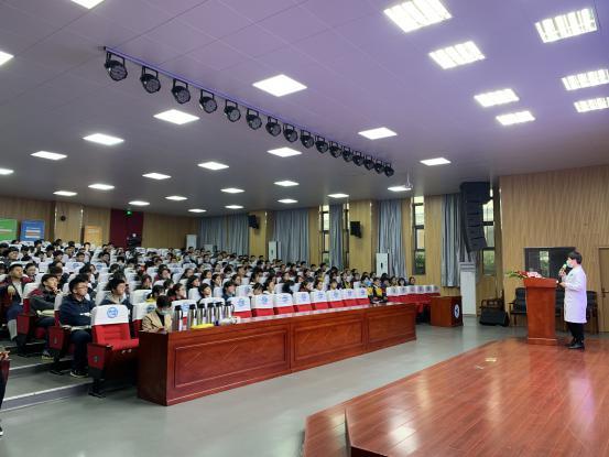 点击查看原始图片 确定南昌普瑞眼科医院为“南昌市儿童青少年近视防控基地医院”!(图19)