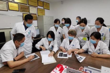 西安交大第一附属医院眼科成功完成四联手术 一次性解决多种复杂角膜疾病