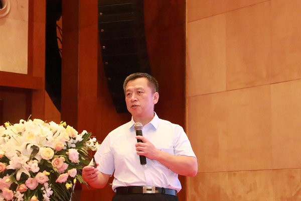 第12届爱尔眼科眼科学术交流峰会在贵阳顺利举行(图12) 第12届爱尔眼科眼科学术交流峰会在贵阳顺利举行(图12)